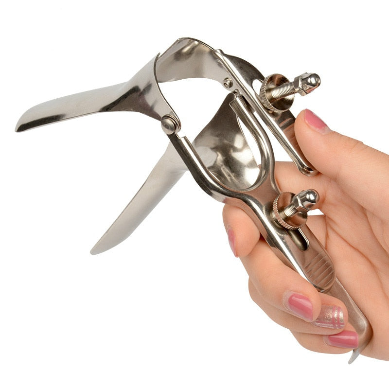 pussy spreader sex toy Labia Spreader Guide: Mix Pain and Pleasure in Your Sex Life main image 0