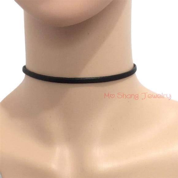 Low-Profile Public Collar